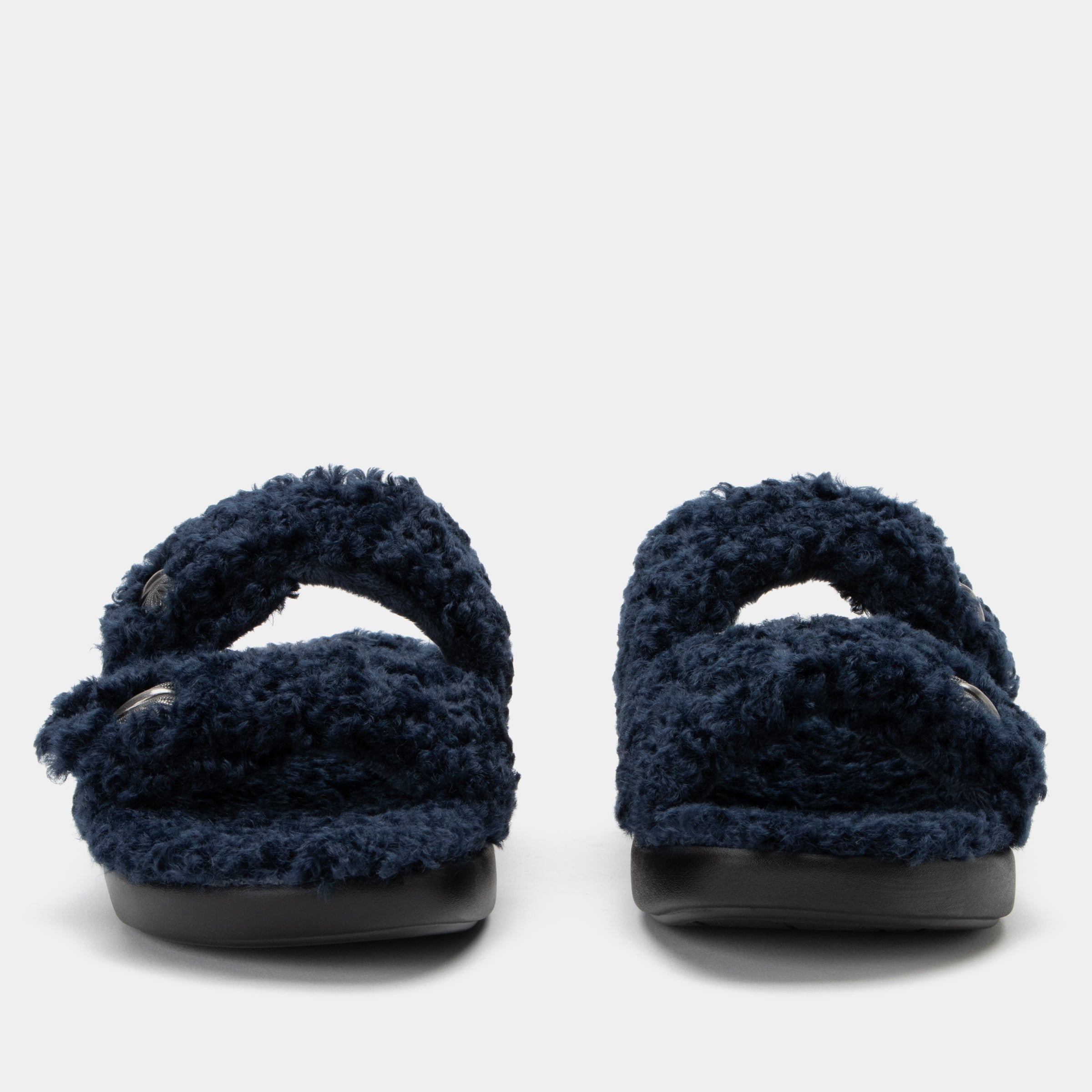 Chillery Sapphire Slipper