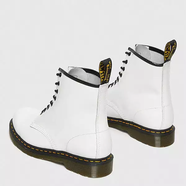    Dr. Martens Eye Boot White Smooth 1460