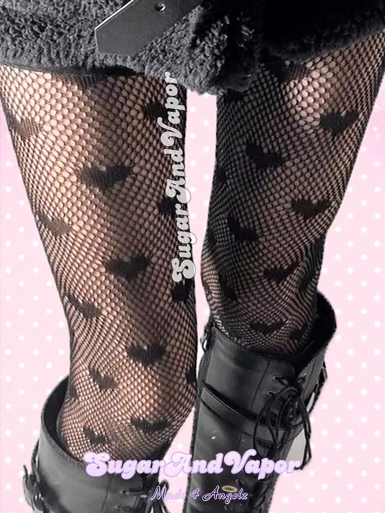 Frankie Cute Heart Fishnet Tights