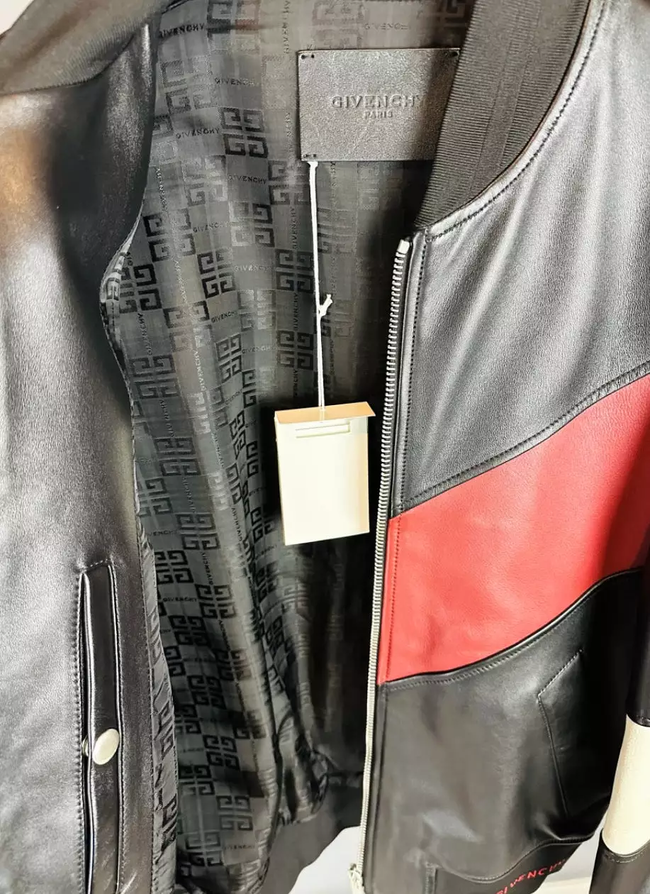 GIVENCHY - Leather Jacket size 48