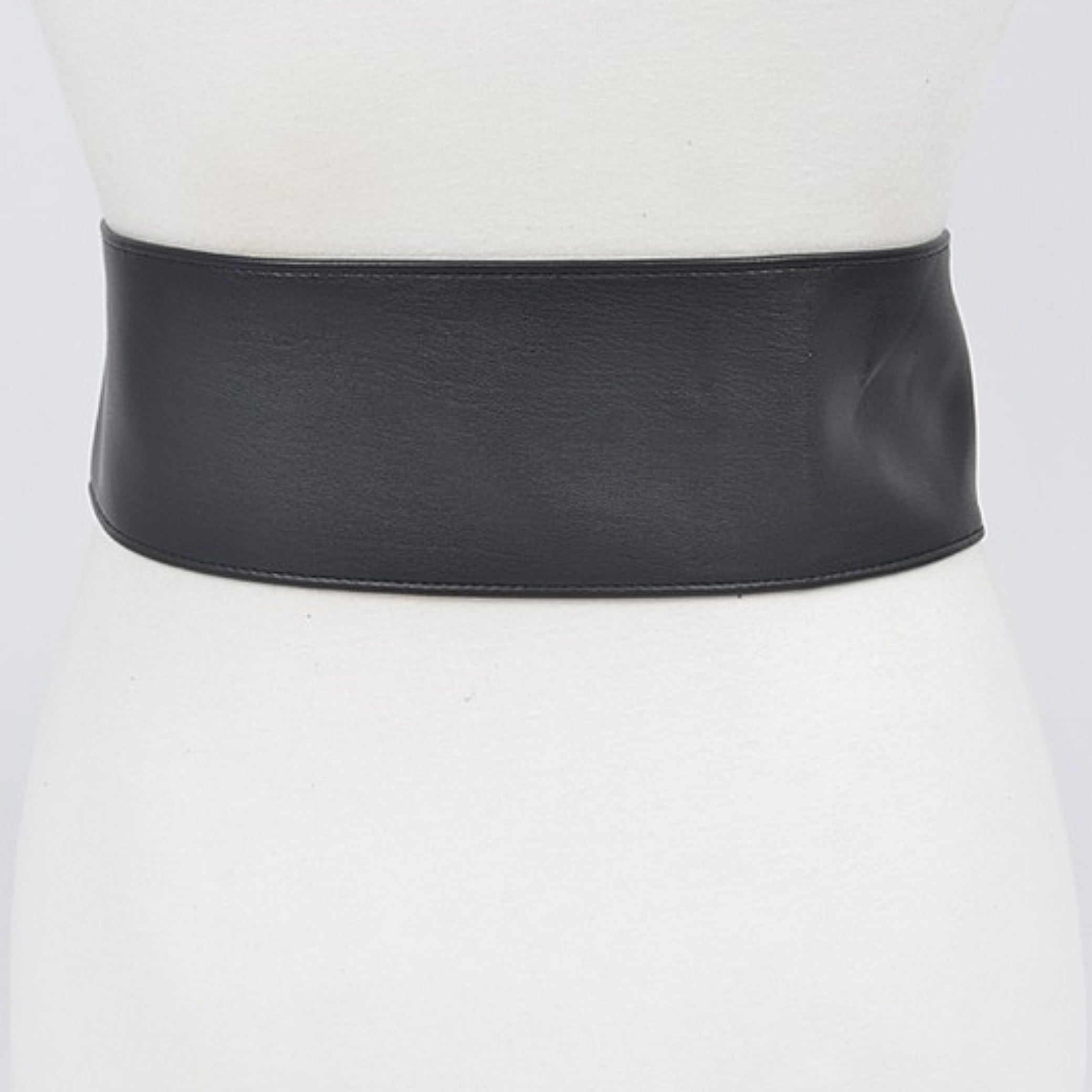 Pearl Metal Buckle Detail Belt