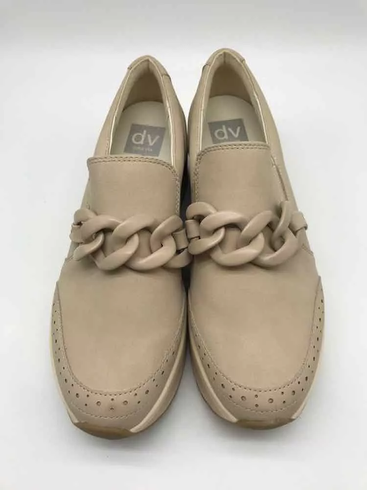 Pre-Owned Dolce Vita Tan Size 8.5 Slip On Flats