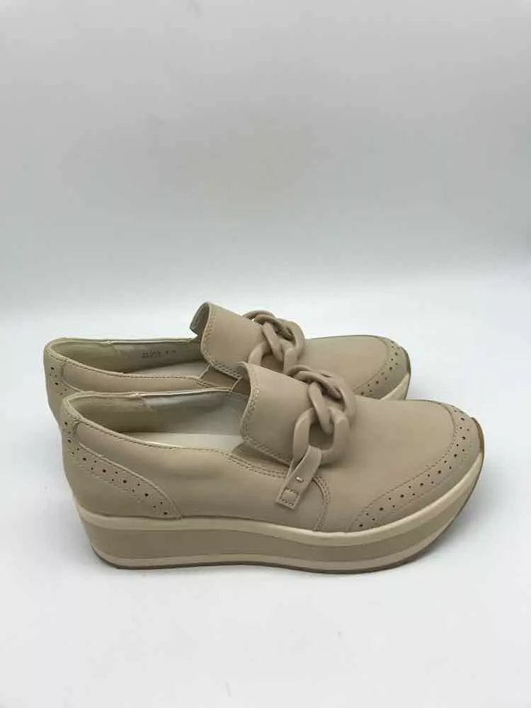 Pre-Owned Dolce Vita Tan Size 8.5 Slip On Flats