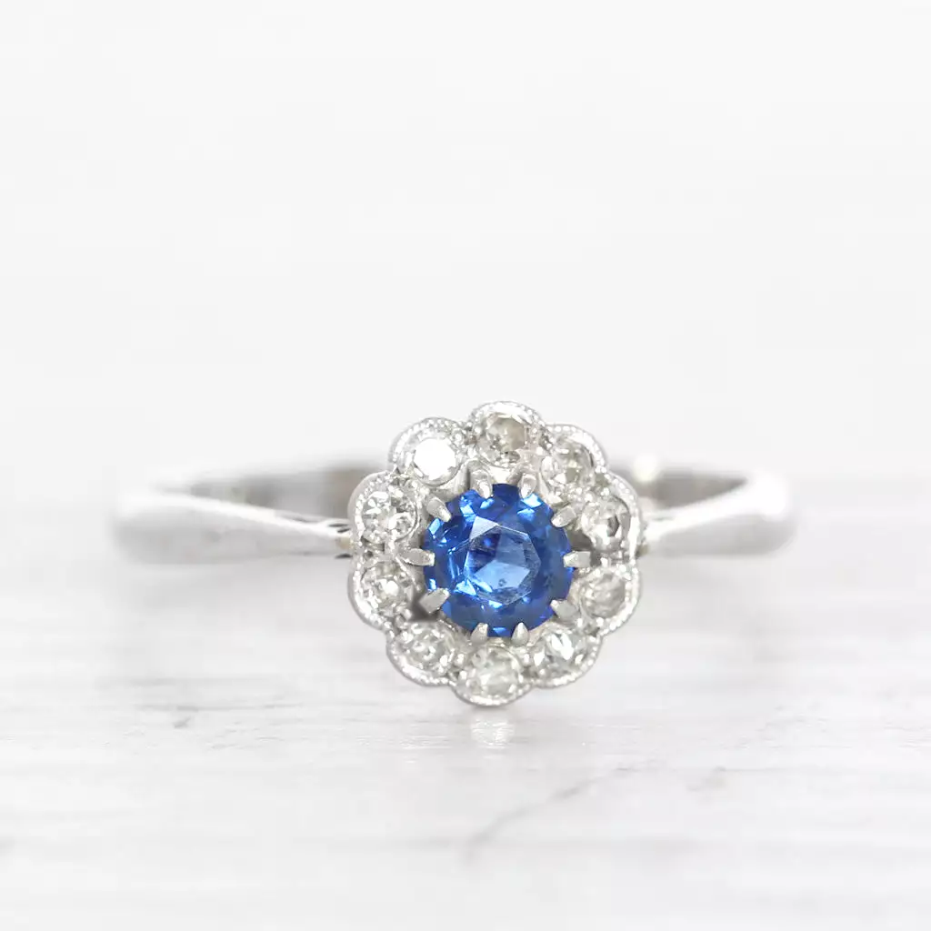 Vintage 0.25 Carat Sapphire and Diamond Cluster