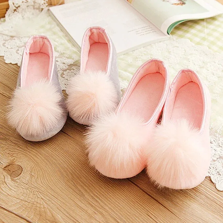 Women's Indoor Pink Gray Warm Flannel Soft Sweet Flat Home Slippers